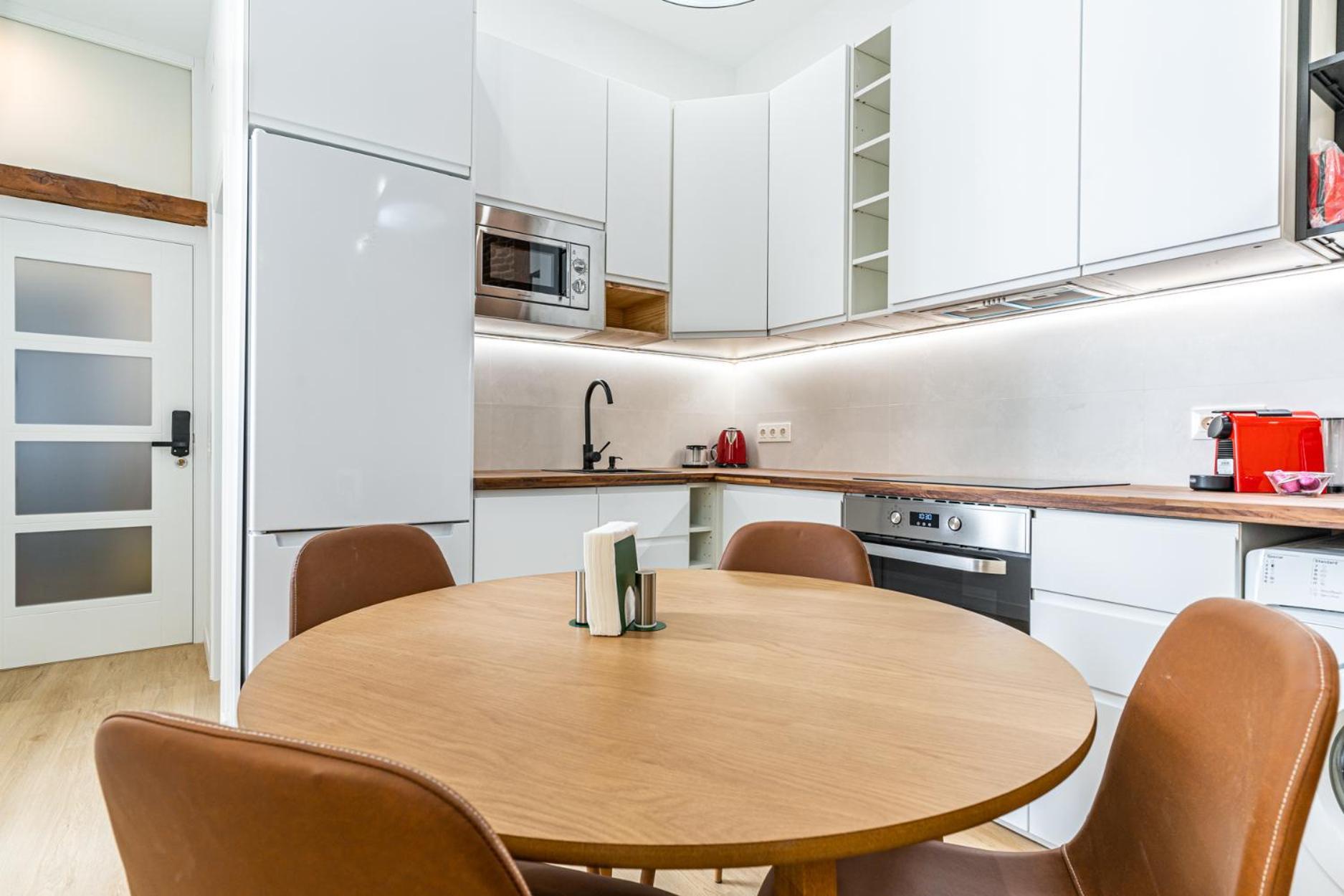 Vr Jeronima Apartments Madrid Exterior photo